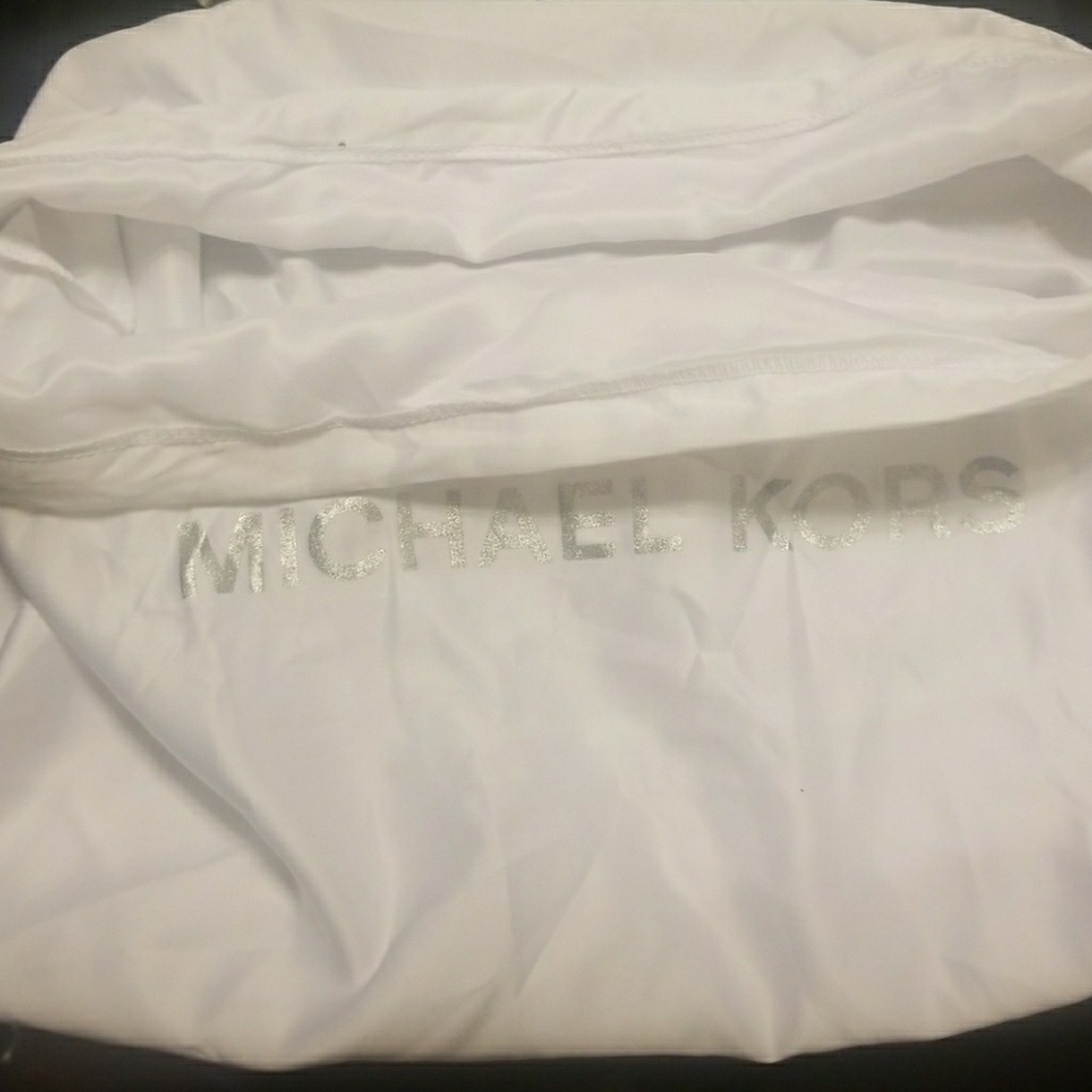 Micheal khors Dust Bag